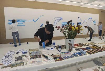 與藝術家共享一塊畫布——藍色變奏 棉3創意街區藝術互動新體驗