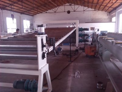 SJSZ-80/156 PVC自由發(fā)泡板生產(chǎn)設(shè)備_化工機(jī)械設(shè)備_塑料工業(yè)專用設(shè)備_擠出機(jī)_產(chǎn)品庫(kù)_中國(guó)化工儀器網(wǎng)