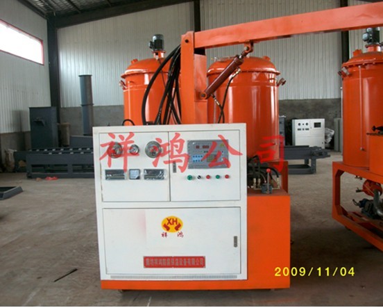 聚氨酯高壓發(fā)泡機(jī)械設(shè)備廠家_服裝服飾欄目